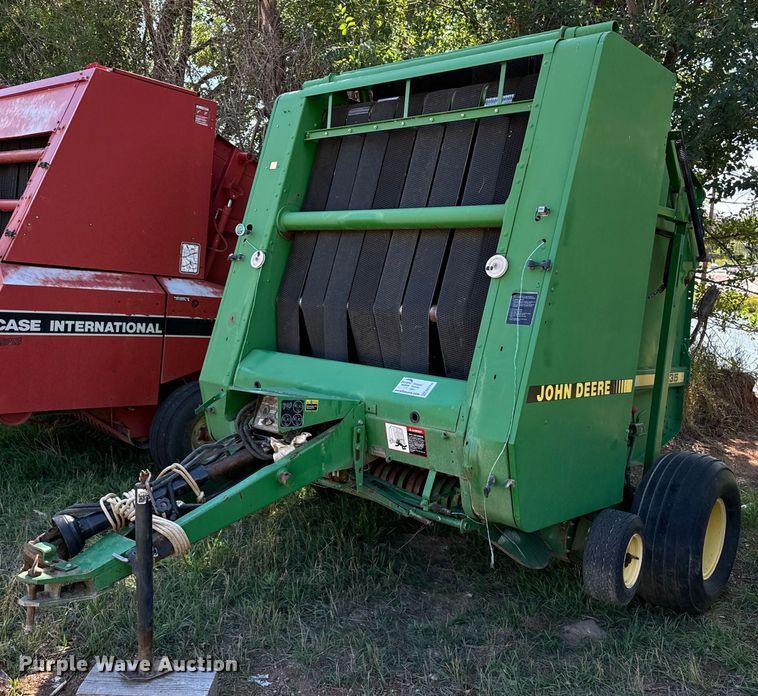 1996 John Deere  535 round baler - EE7704