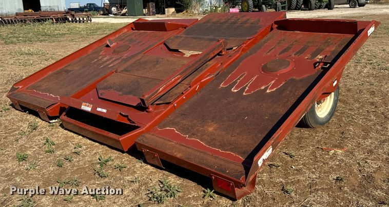Hesston  bale accumulator - IE9102