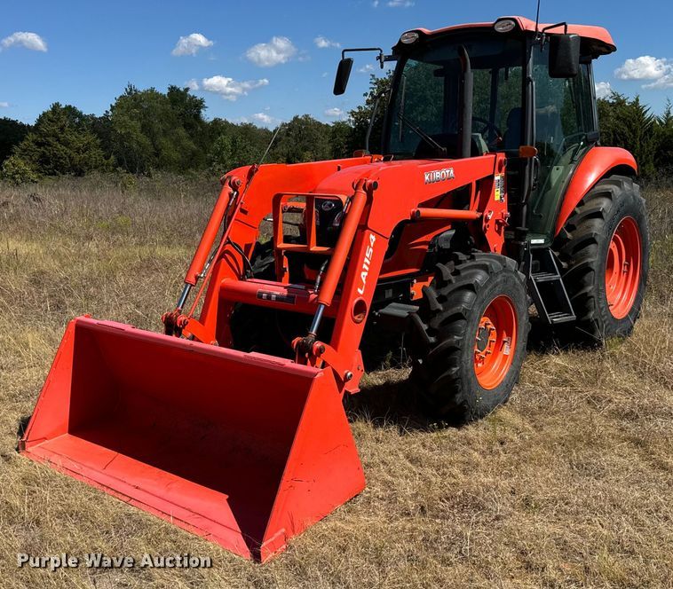 Kubota M7060HDC12 MFWD tractor - IE9137