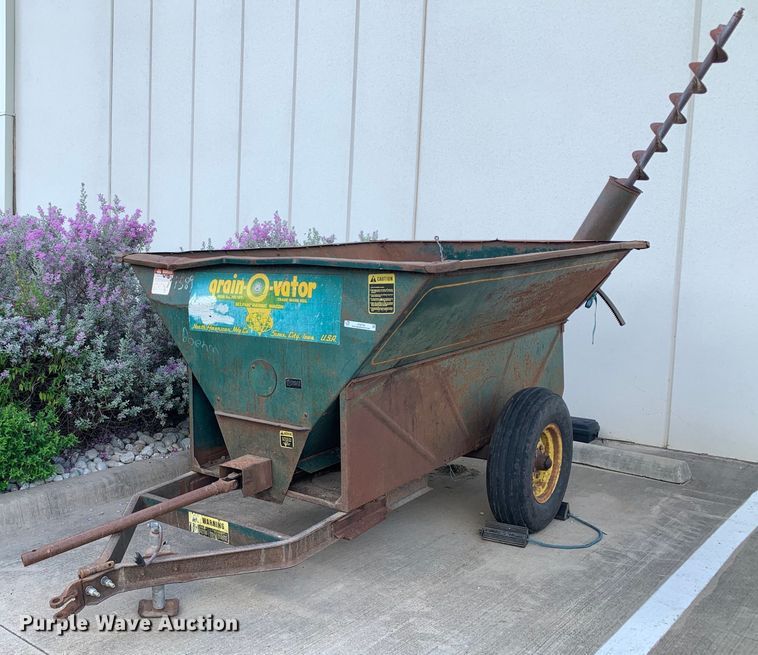 Grain-O-Vator grain cart - JT9778