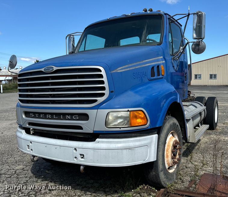 2005 Sterling  A-Line semi truck - DT2013