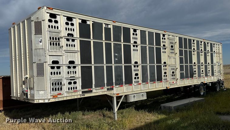 2003 Barrett livestock trailer - DV2821