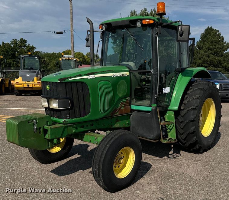 2004 John Deere 6415 tractor - DL0432