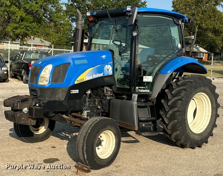 2009 New Holland T6020 tractor - EE7631