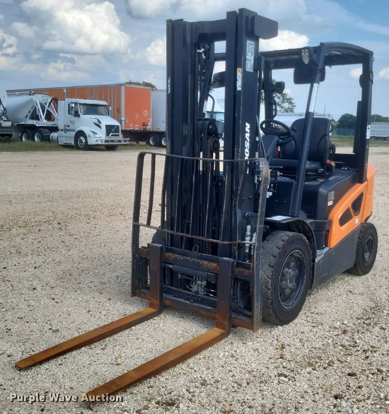 Doosan  D25S-9 forklift - DQ3674