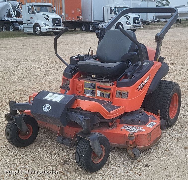 Kubota  ZD326S ZTR lawn mower - DQ3675