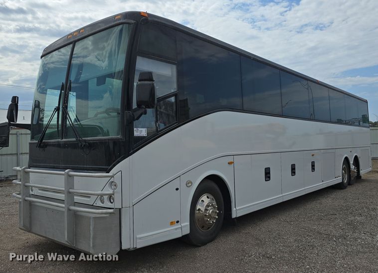 2007 Van Hool C2045 coach bus - DS4853