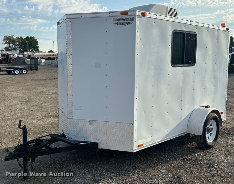 2012 Forest River  Continental fiber optic trailer - EG1072