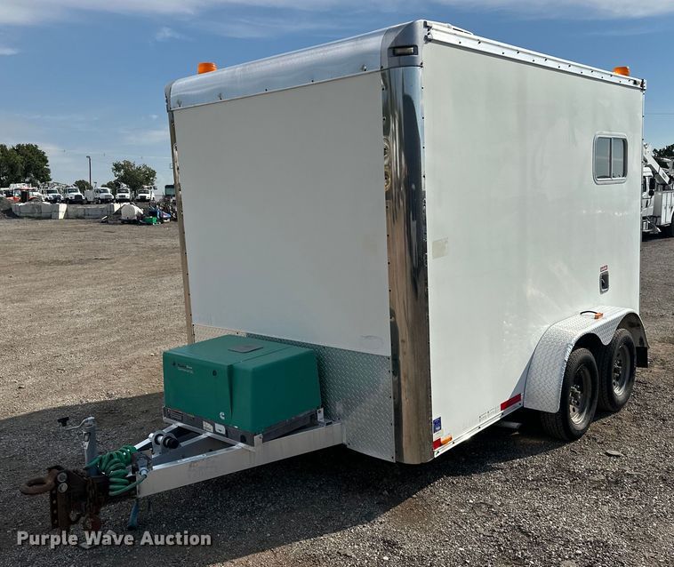 2010 Forest River  fiber optic trailer  - EG1076