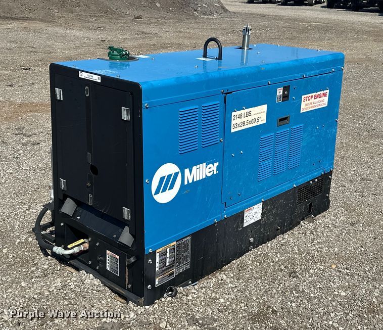 2011 Miller Big Blue Air Pak  welder/generator - EG1088