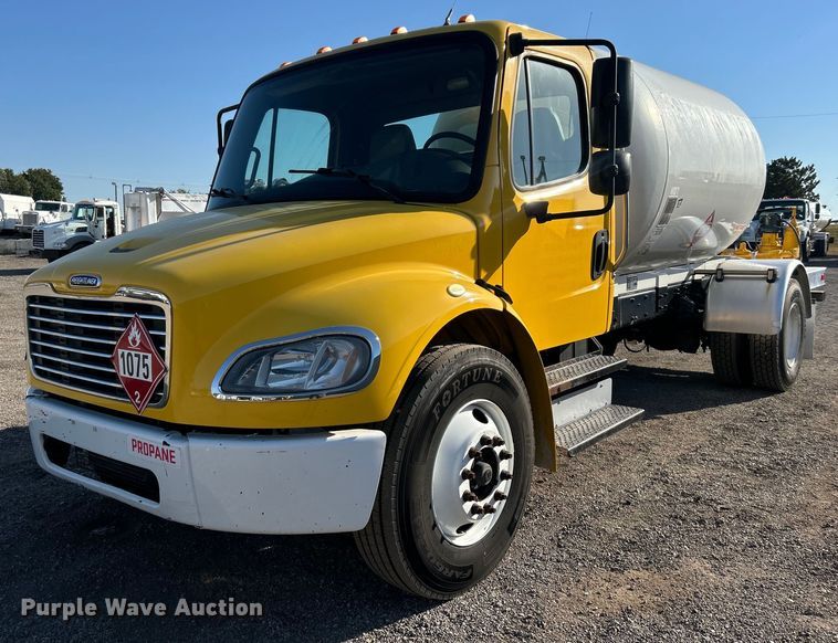 2016 Freightliner  S2G propane delivery truck - EG1113