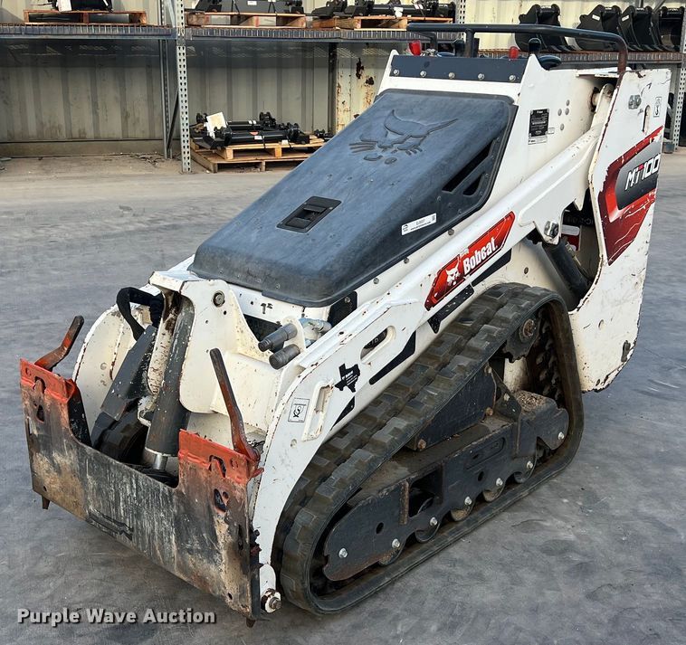 2020 Bobcat MT100 compact utility loader - EJ3027