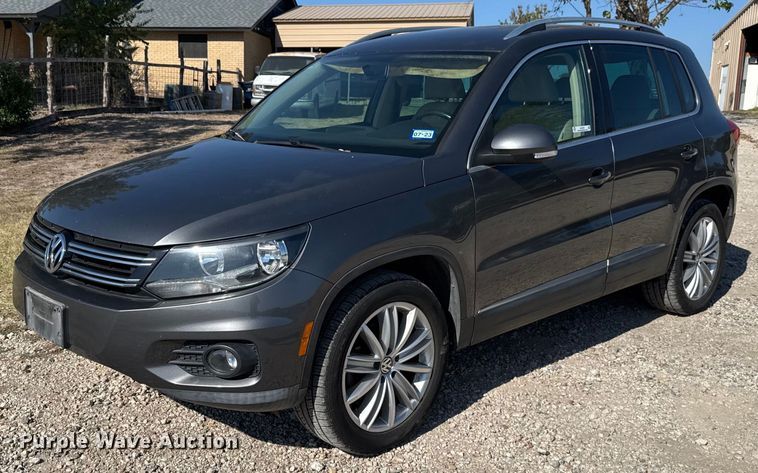 2013 Volkswagen Tiguan SUV - EJ3100