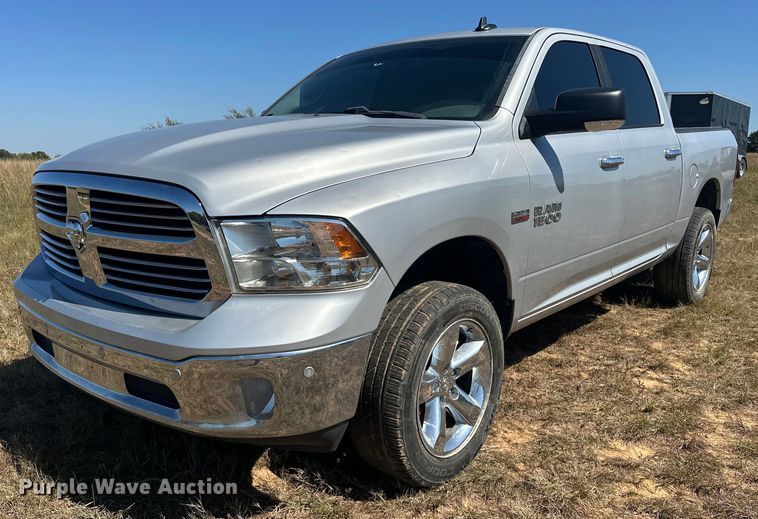 2018 Dodge Ram 1500 Crew Cab pickup truck - EJ4868
