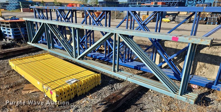 T-Bolt  pallet racking  - EQ3532