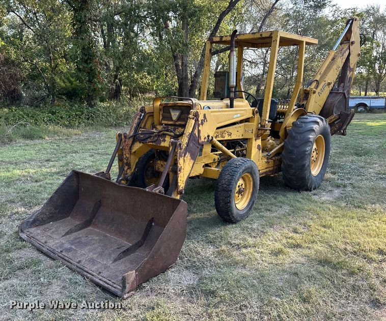 1971 Massey Ferguson MF54 backhoe - ER8038