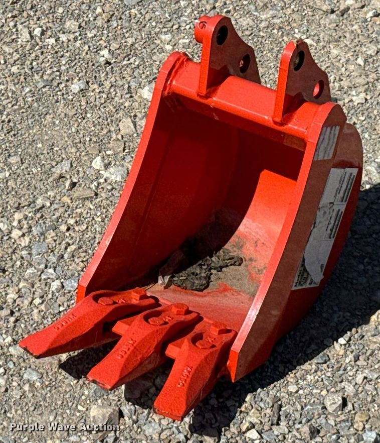 Kubota  K7760 excavator bucket - IE9144