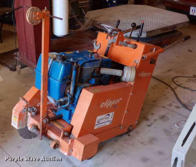 Norton Clipper C-162-JAA concrete saw - DH1484