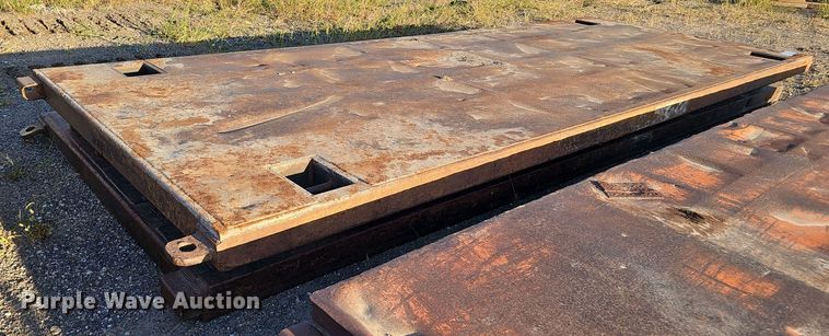 20' L x 97" H trench box - DO5476