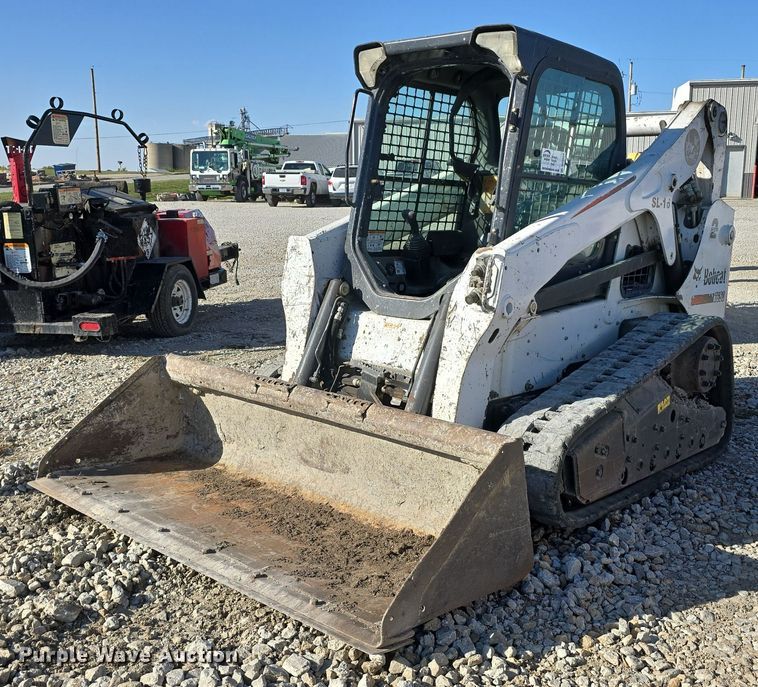 2015 Bobcat T650 tracked skid steer loader - DO5534