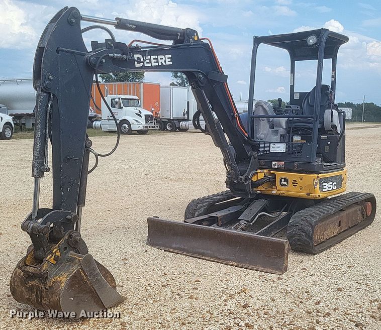 2016 John Deere  35G mini excavator - DQ3678