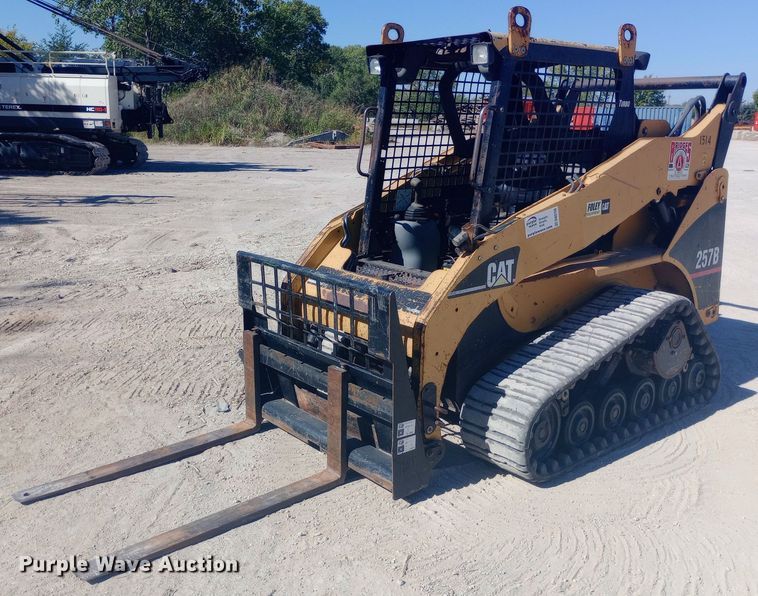 2007 Caterpillar  257B tracked skid steer loader - DW0750