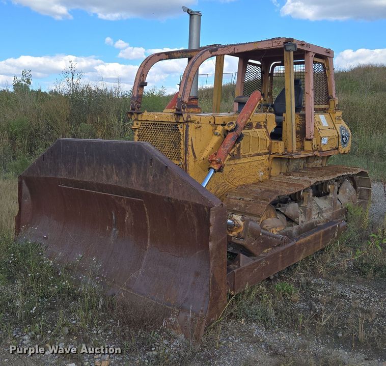 1984 Komatsu D65E-7 dozer - EE8544