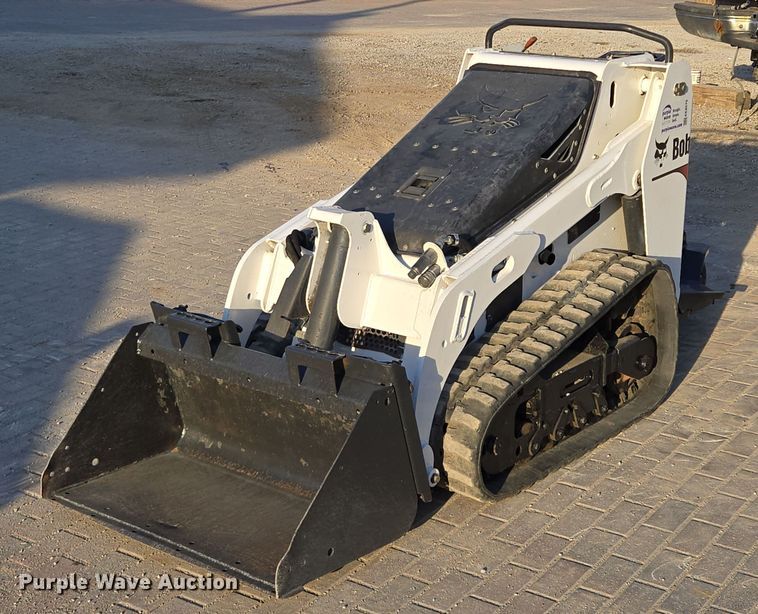 2015 Bobcat  MT55 compact utility loader - EE8579