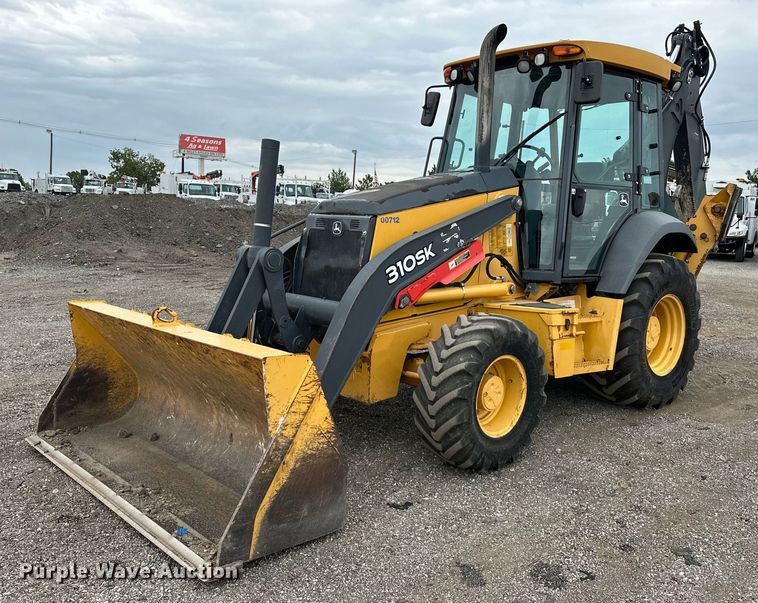 2014 John Deere  310SK backhoe - EG1084