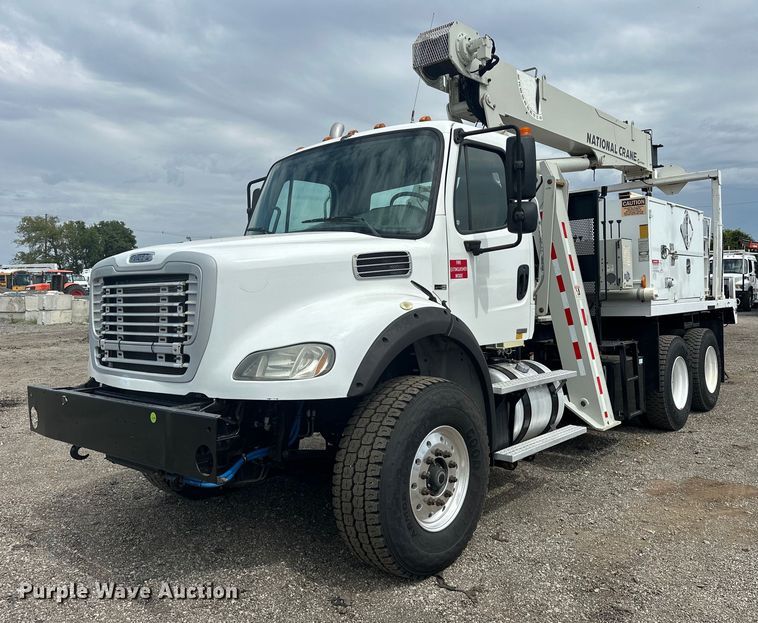 2012 Freightliner  Business Class M2 crane truck - EG1086