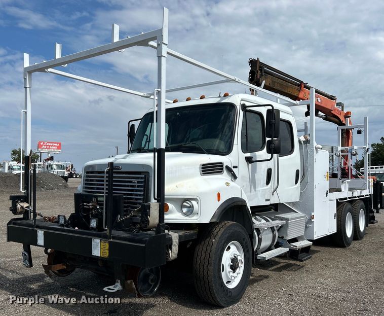 2007 Freightliner  Business Class M2 crane truck - EG1091