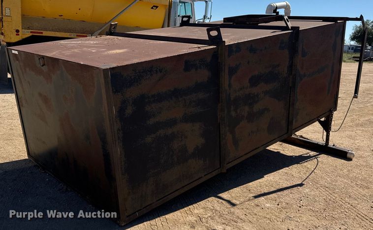 Shop built water tank  - EJ3074