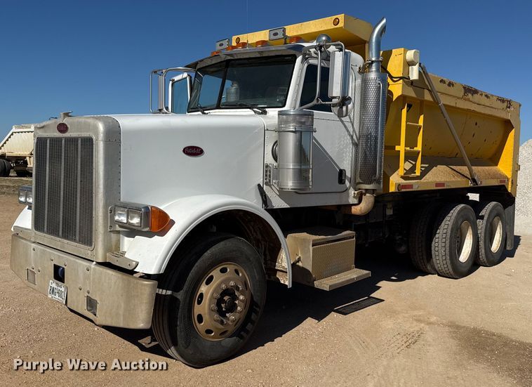 2005 Peterbilt 378 dump truck - EJ3083