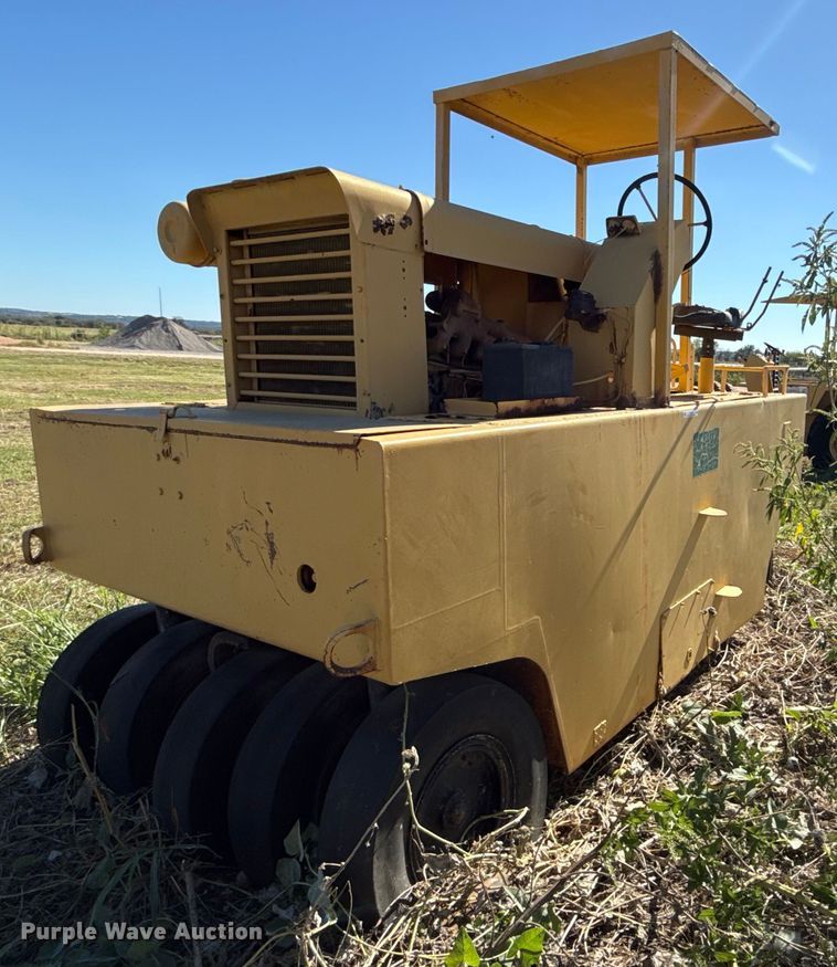 Pneumatic roller - EJ3087