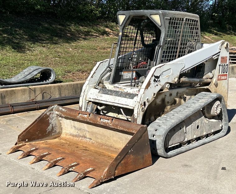 2011 Bobcat T180 tracked skid steer loader - EK3440