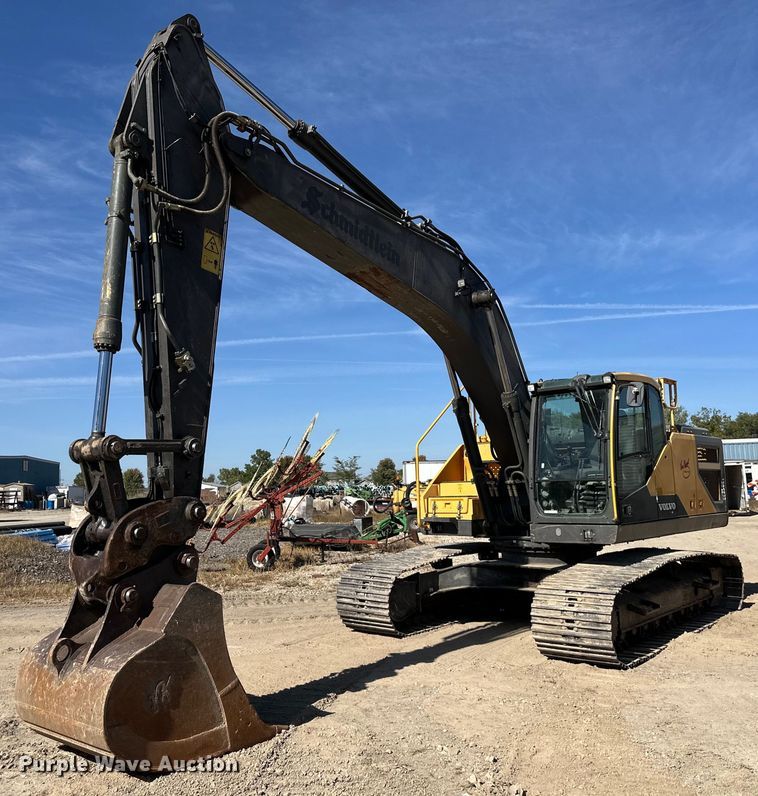 2015 Volvo EC250EL excavator - EN0025