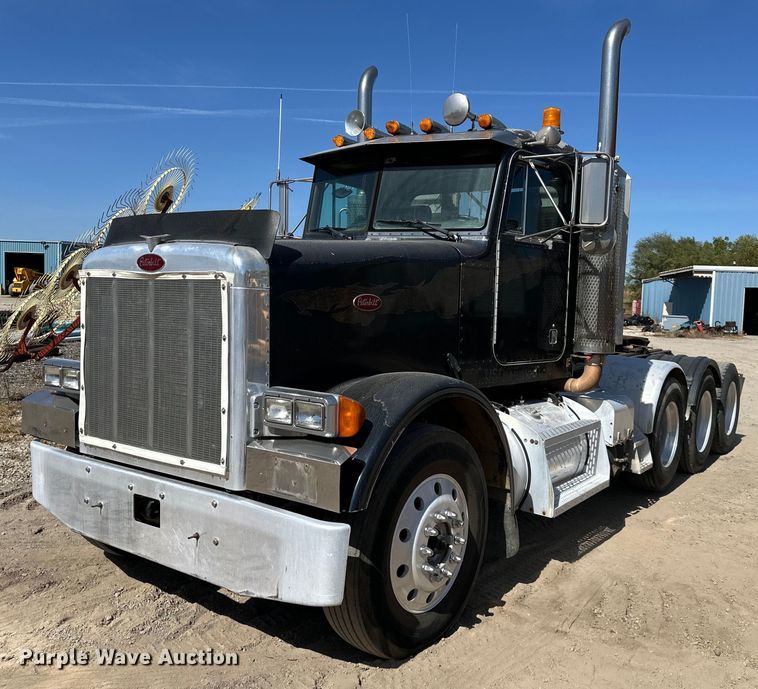 1997 Peterbilt  378 semi truck - EN0028