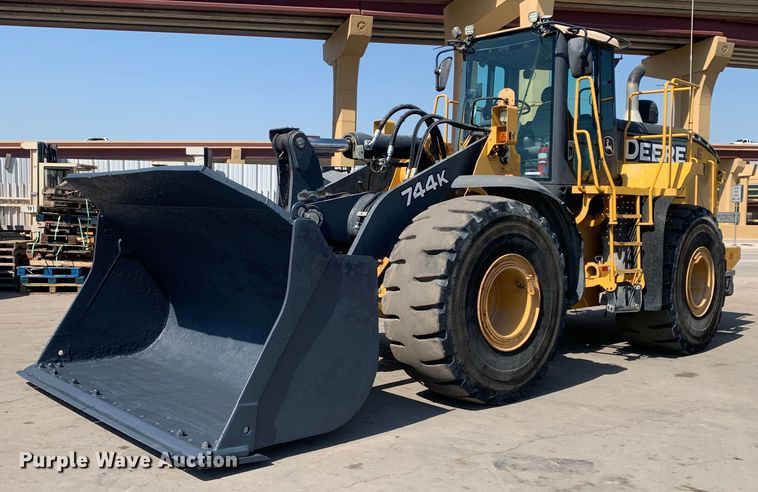 2012 John Deere  744K wheel loader - JT9685