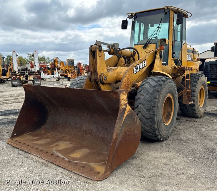 1998 John Deere  624H wheel loader - OG9691