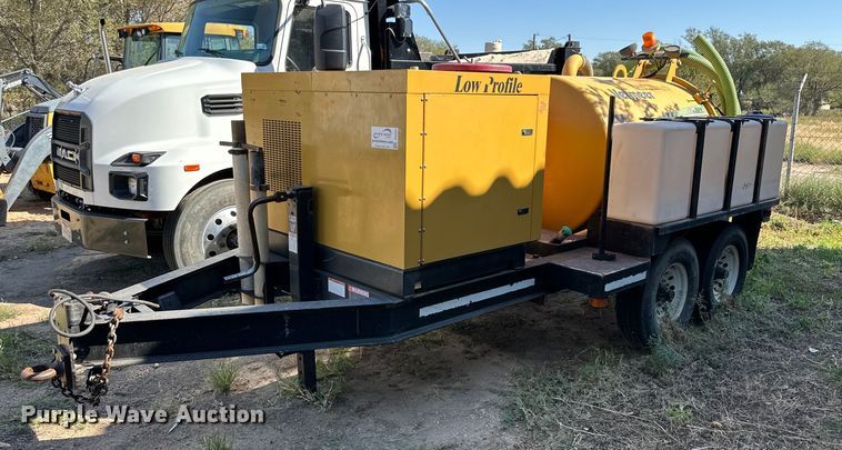 2010 Vac-Tron LP555DT vacuum excavator - DD3307