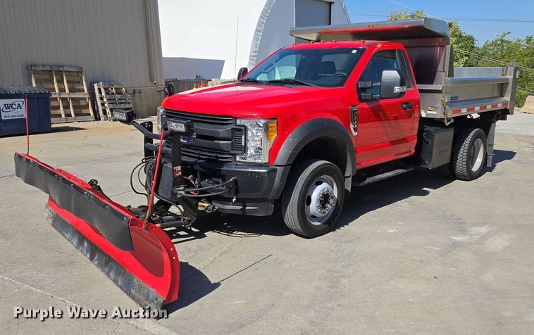 2017 Ford  F550 Super Duty XL dump truck - EE8567