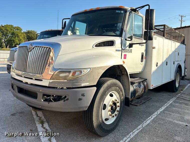 2008 International 4400 utility / service truck - EG0565