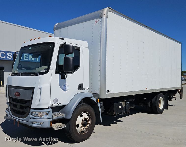 2016 Peterbilt  T220 box truck - EI8408