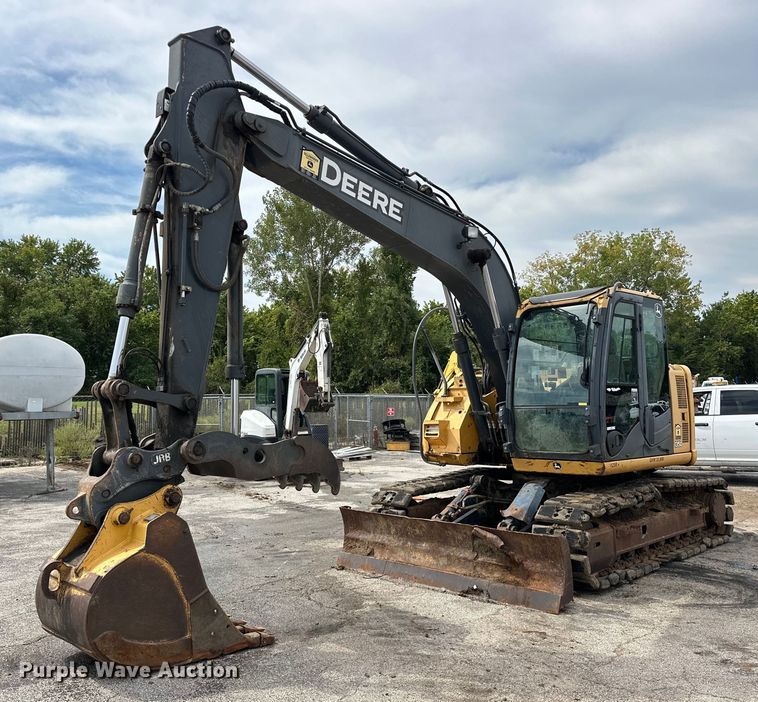 2012 John Deere FF135DX excavator - EK0046