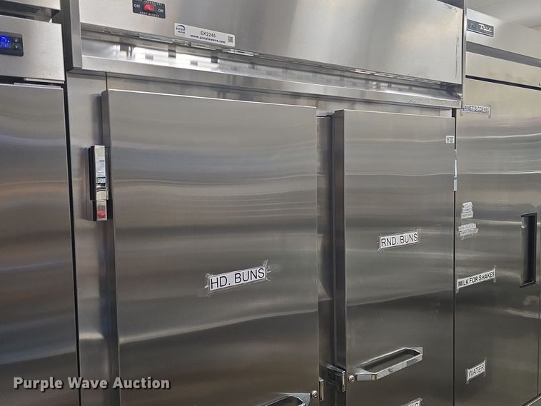 Continental 2F-LT freezer - EK2245