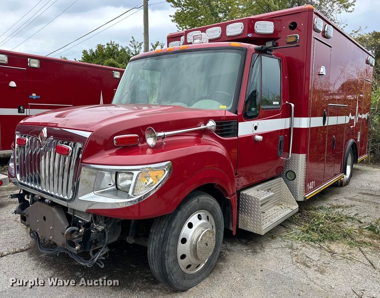 2014 International TerraStar ambulance - JL9106