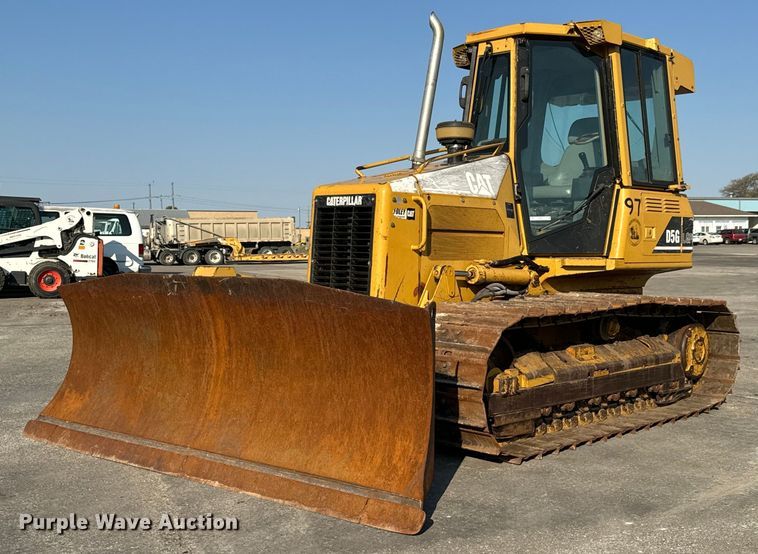 2002 Caterpillar  D5G dozer - MS9811