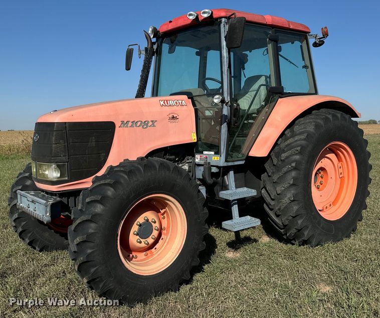 2008 Kubota  M108X MFWD tractor - MS9828
