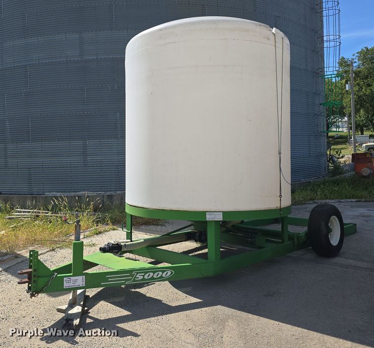 D2500 liquid fertilizer tender - DS4878