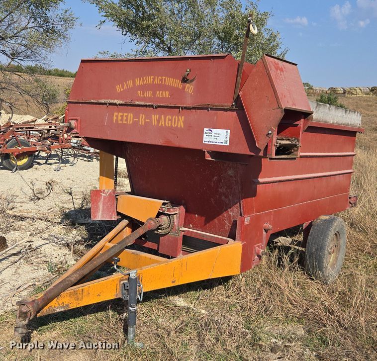Kelly Ryan Feed-R-Wagon feed mixer - EE7826